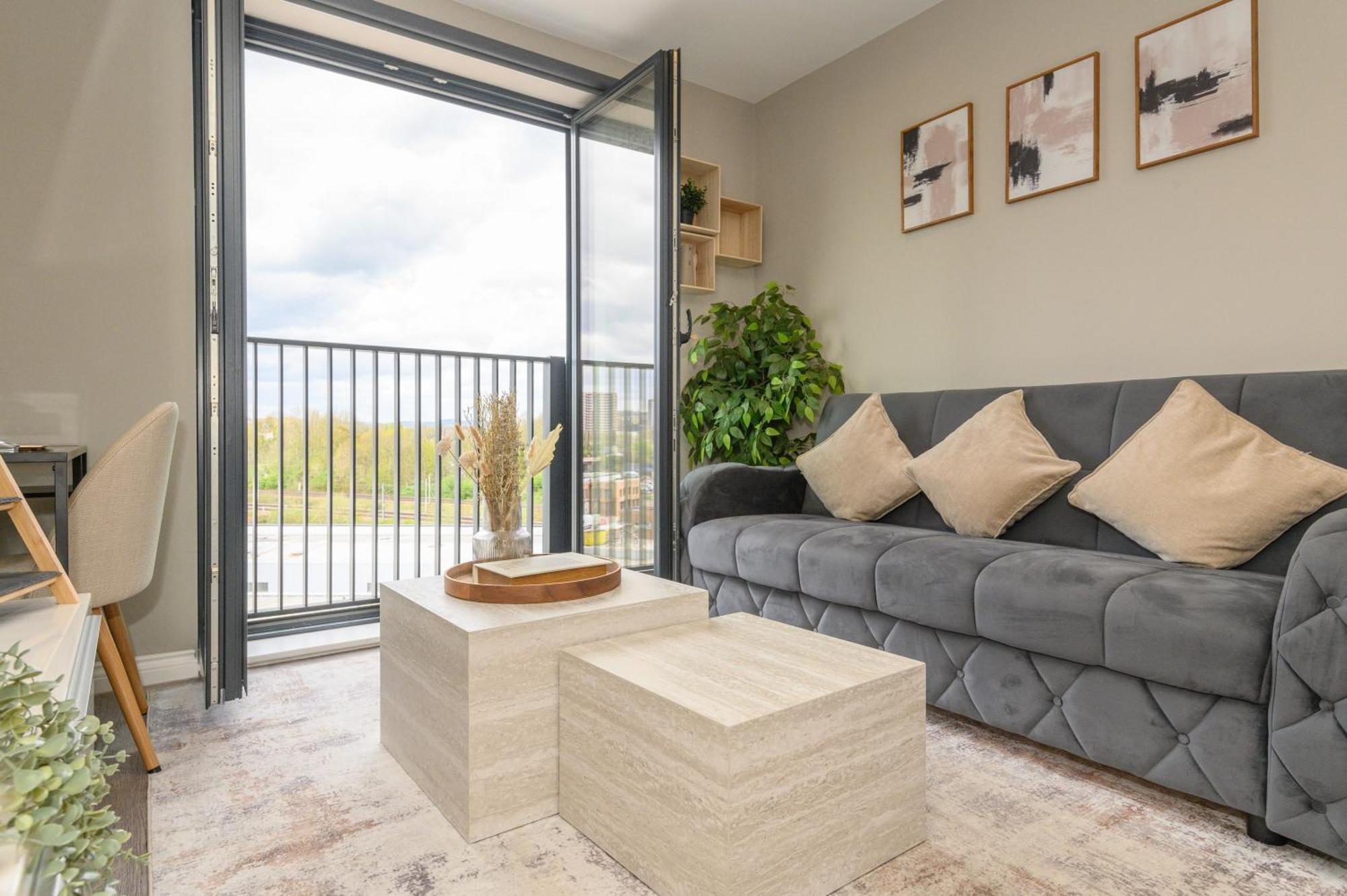 Springwell Suite - City Centre - Balcony & Pool Table - 3 Bed Leeds  Exterior foto